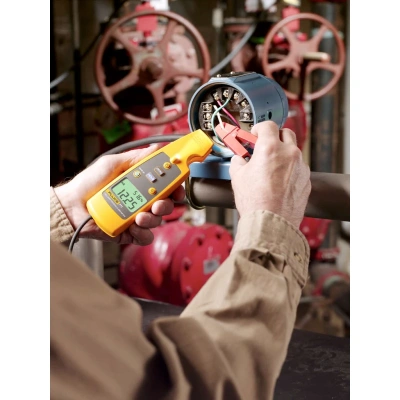 Калибратор Fluke 771