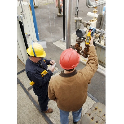 Калибратор Fluke 771